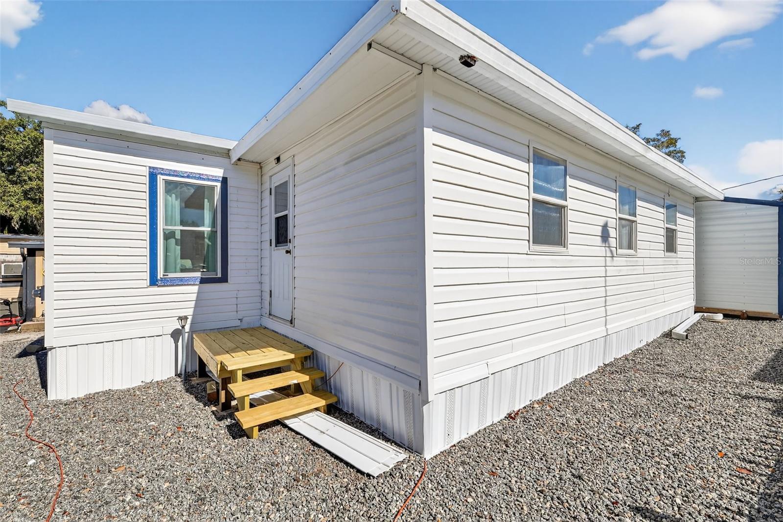 Image 2 of 25 For 38237 Oriole Way