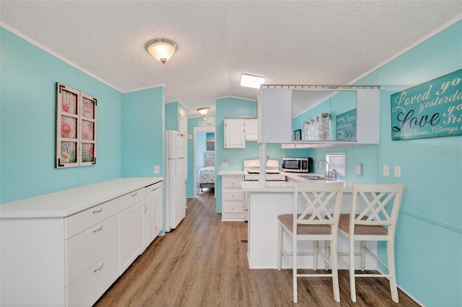 Image 9 of 25 For 38237 Oriole Way