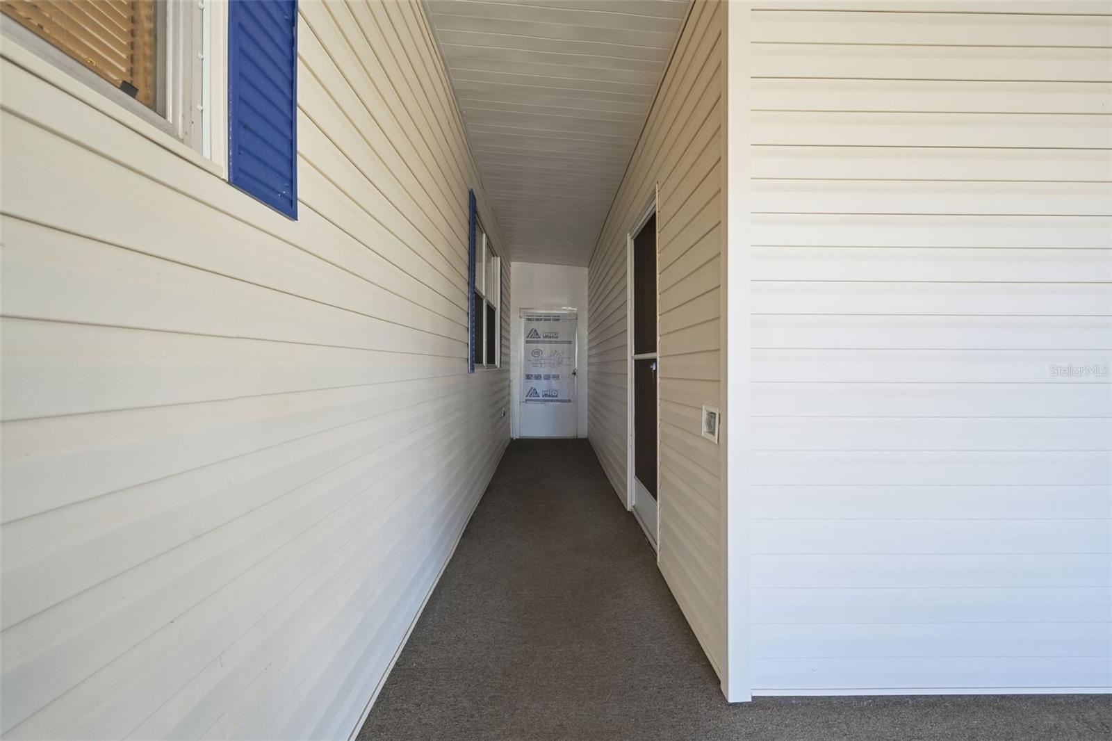 Image 24 of 33 For 1001 Belmont Circle