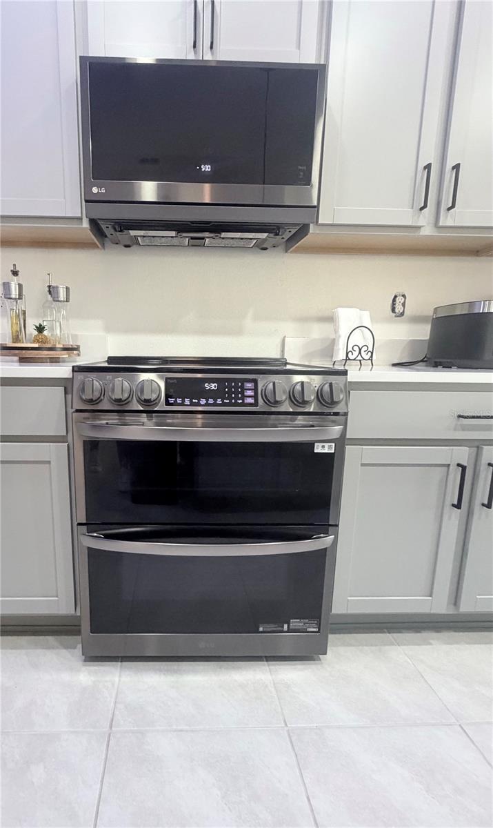 Image 16 of 41 For 4898 Caribou Ridge Avenue