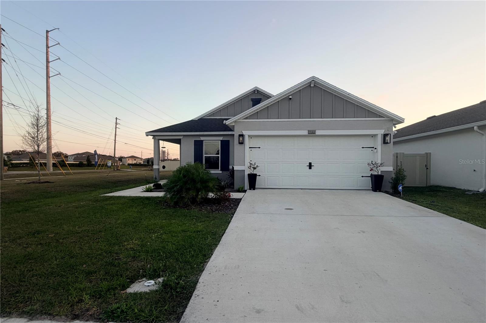 Image 2 of 41 For 4898 Caribou Ridge Avenue