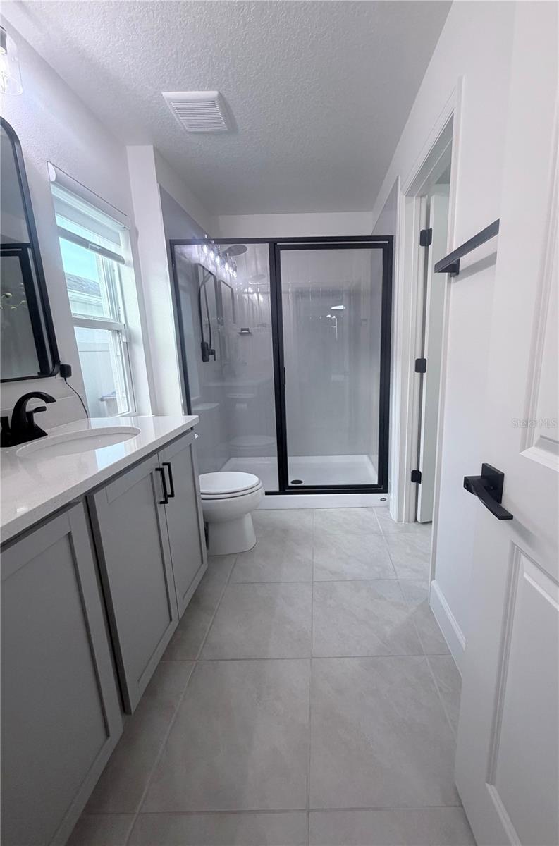 Image 20 of 41 For 4898 Caribou Ridge Avenue