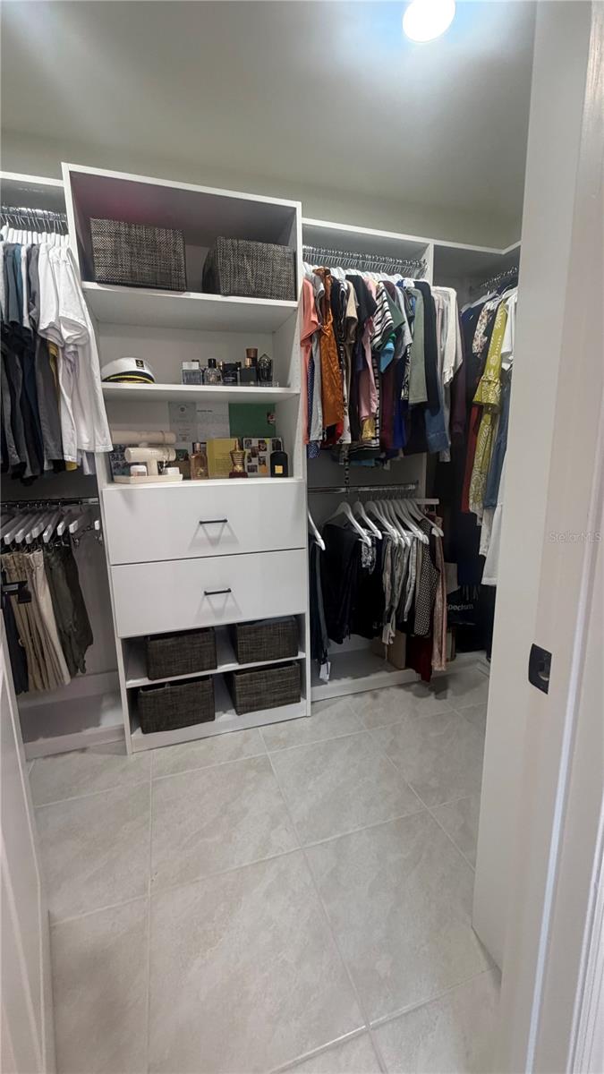 Image 23 of 41 For 4898 Caribou Ridge Avenue