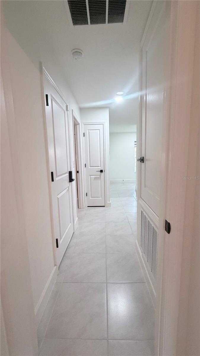 Image 27 of 41 For 4898 Caribou Ridge Avenue