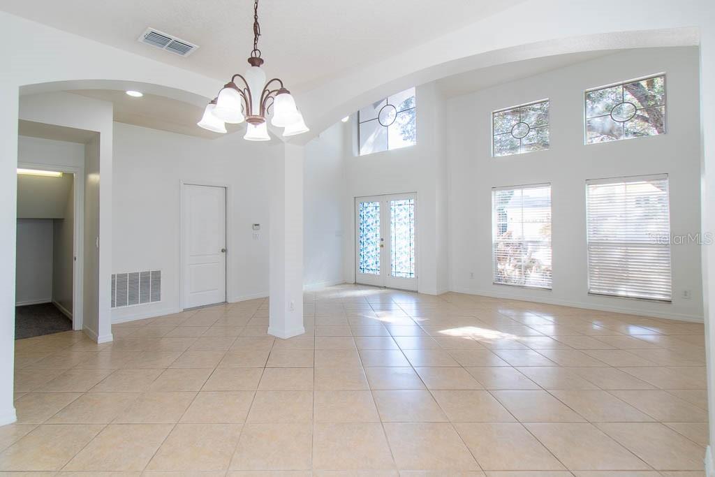 Image 9 of 54 For 33803 Terragona Drive