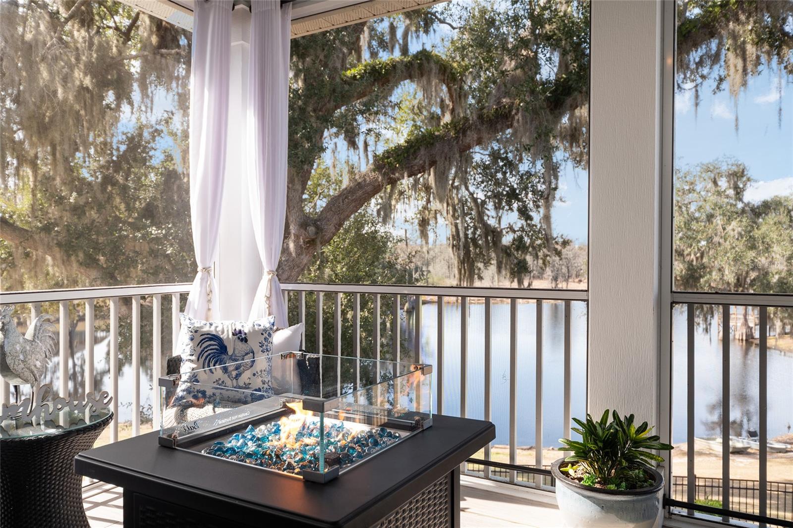 Image 27 of 100 For 292 Old Cypress Way