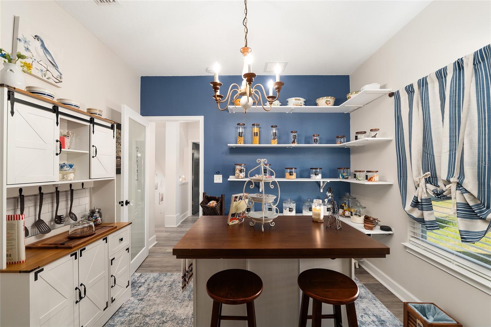 Image 39 of 100 For 292 Old Cypress Way