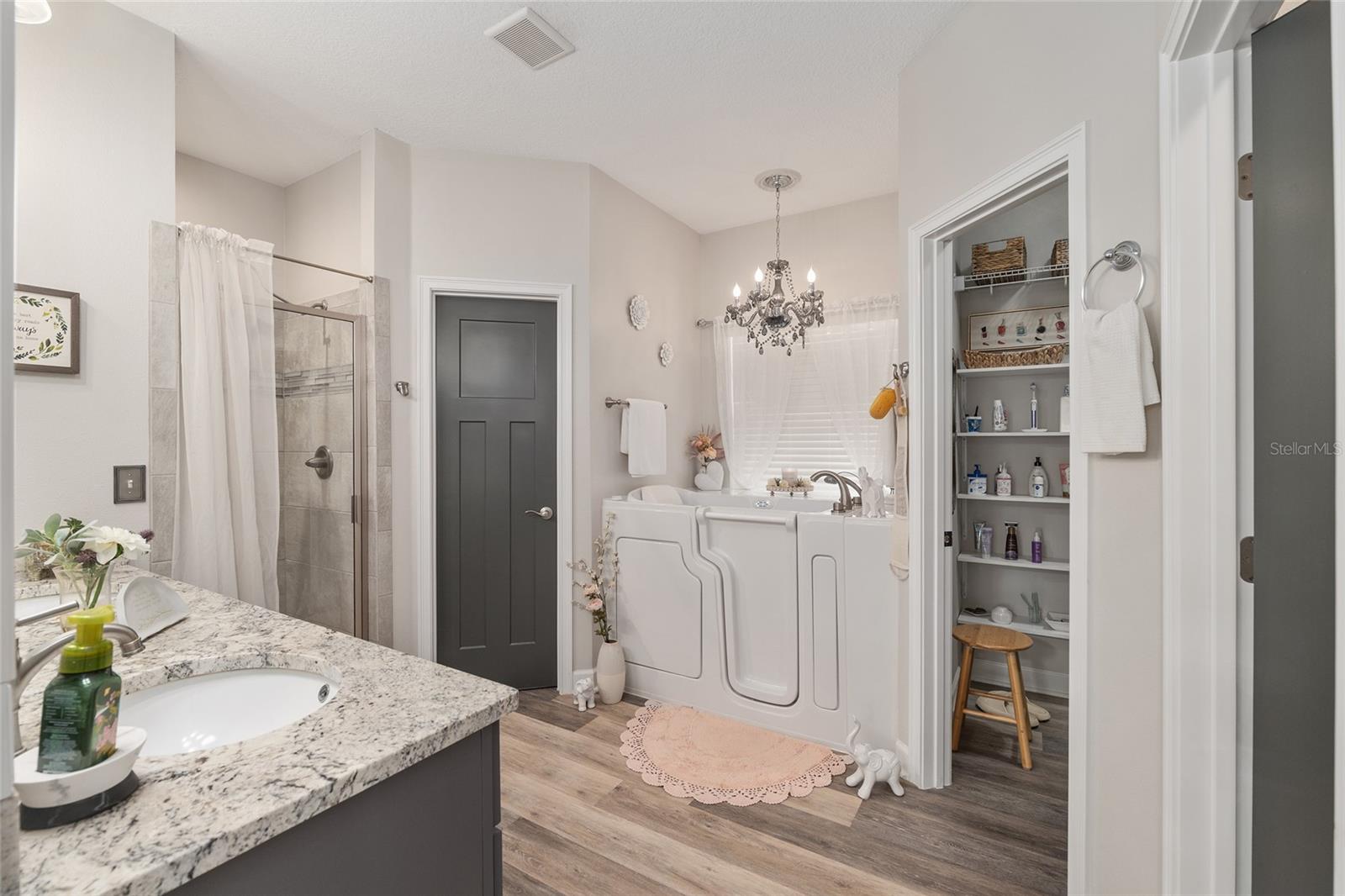 Image 45 of 100 For 292 Old Cypress Way