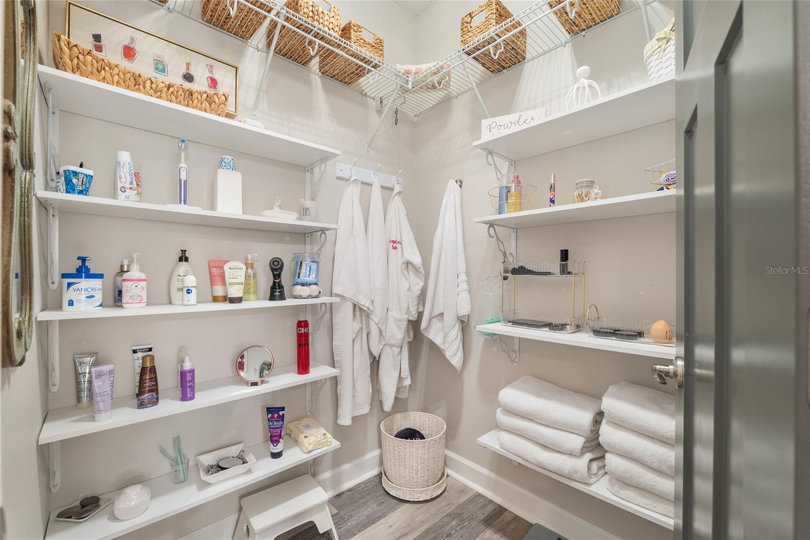 Image 46 of 100 For 292 Old Cypress Way