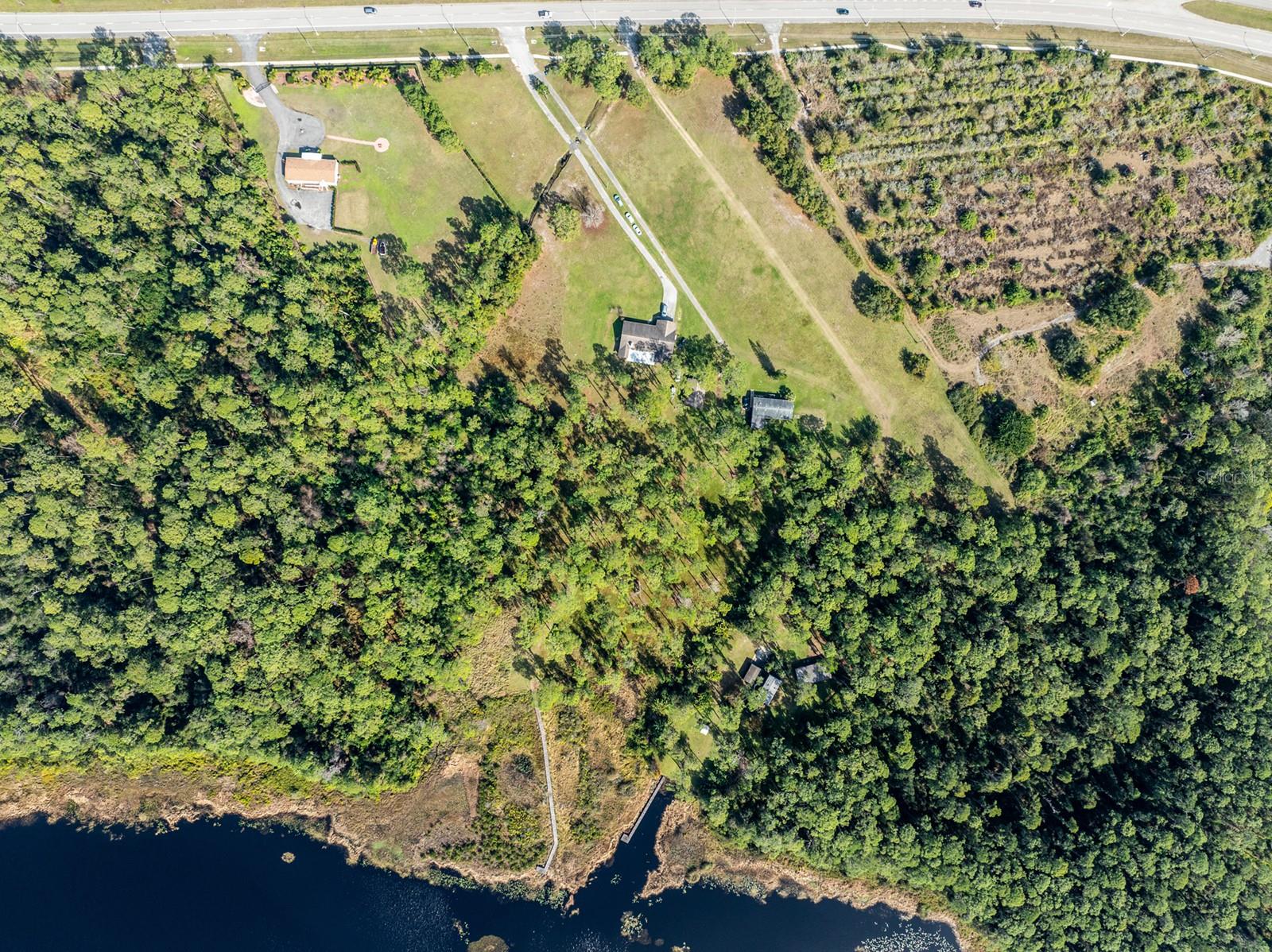 Image 18 of 21 For 8822 Winter Garden Vineland Road