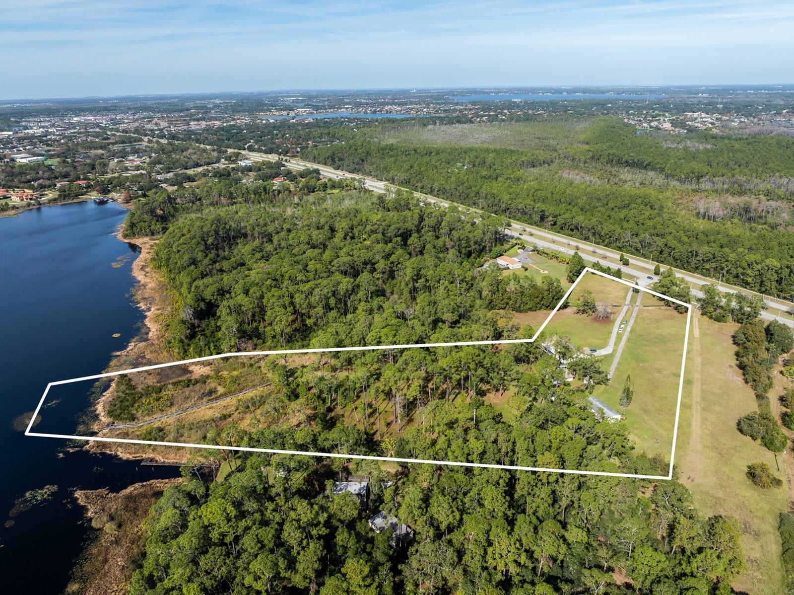 Image 4 of 21 For 8822 Winter Garden Vineland Road