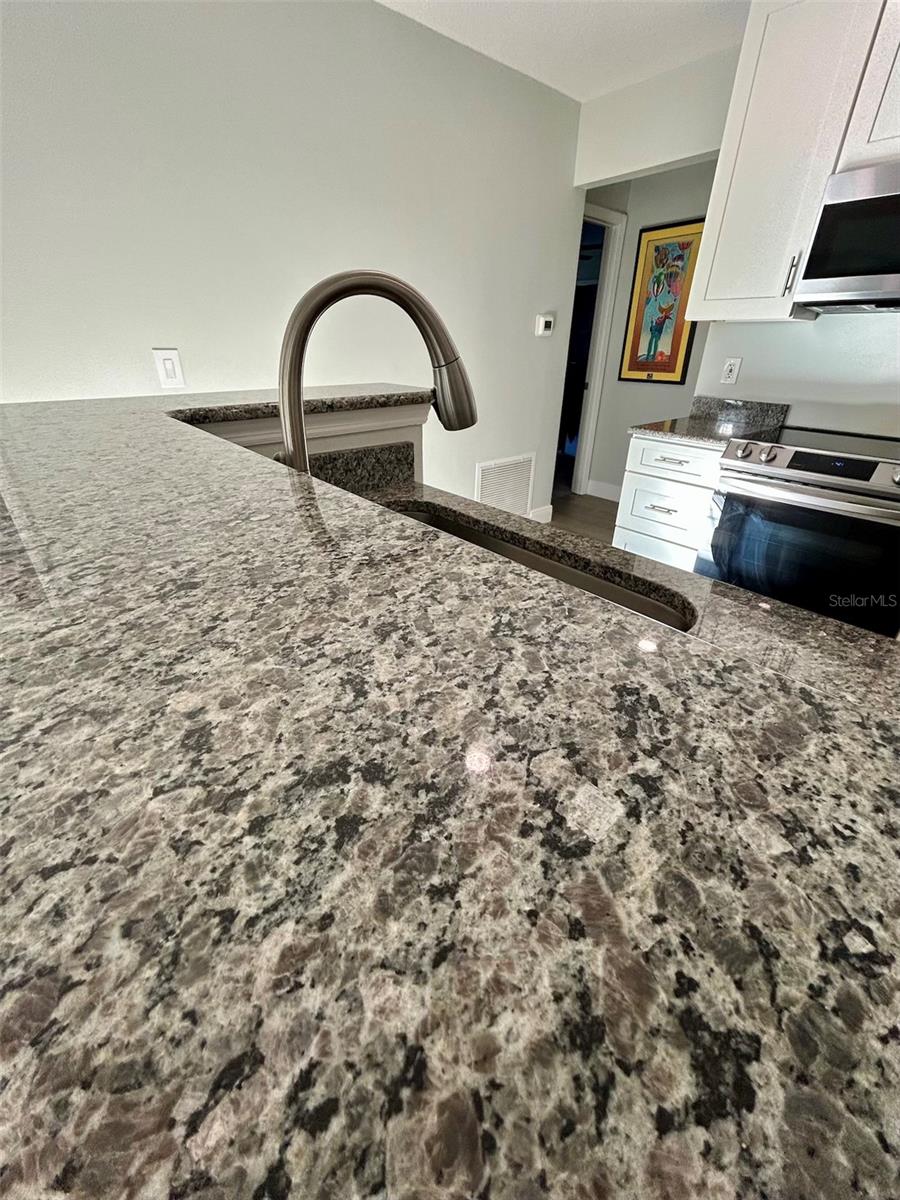 Image 13 of 45 For 936 Birmingham Court 106