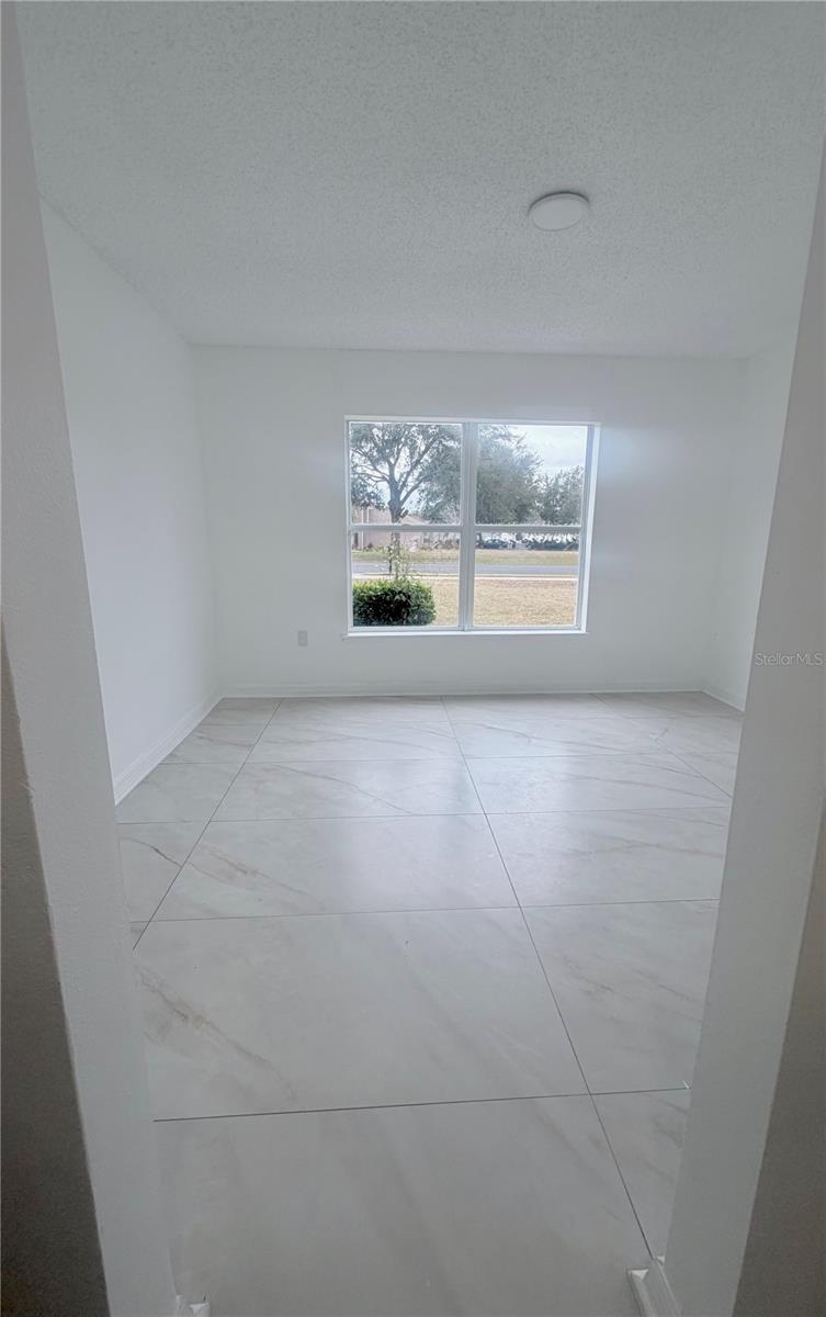 Image 6 of 45 For 1637 Myrtle Lake Avenue