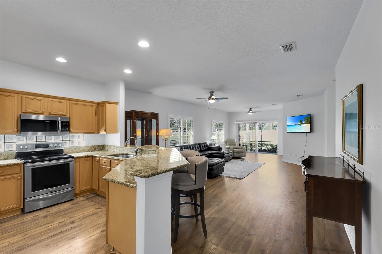 Image 8 of 46 For 9008 Heathland Court