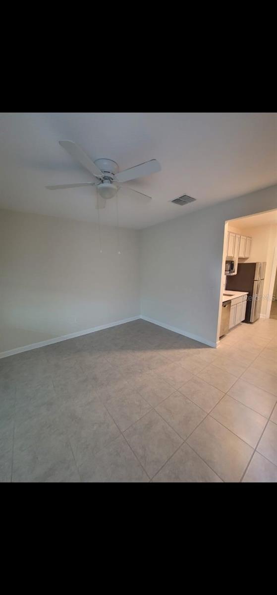 Image 19 of 25 For 741 Simone Court