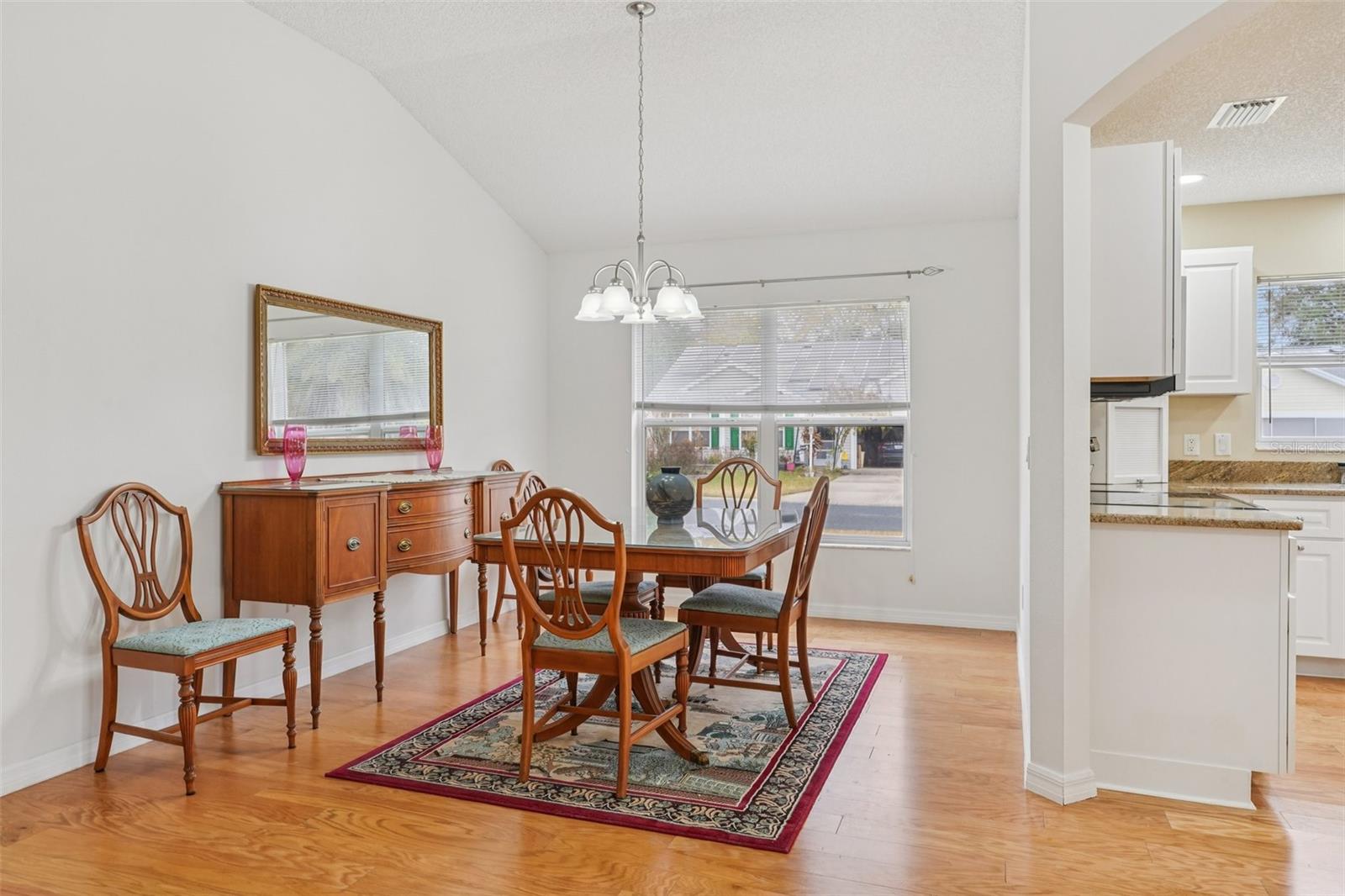 Image 18 of 57 For 1506 Canales Lane