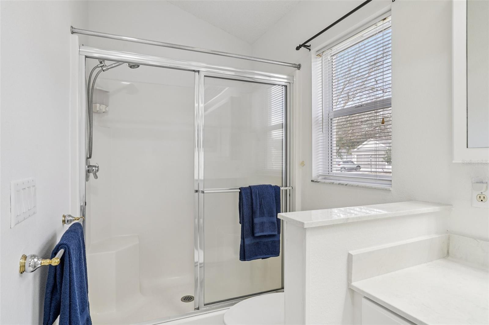 Image 25 of 57 For 1506 Canales Lane