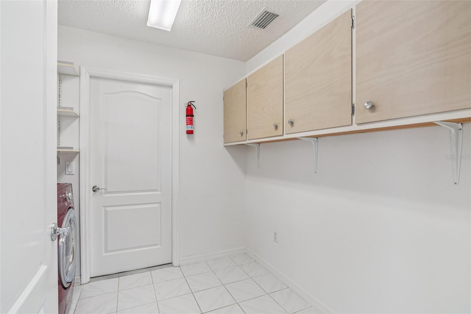 Image 36 of 57 For 1506 Canales Lane