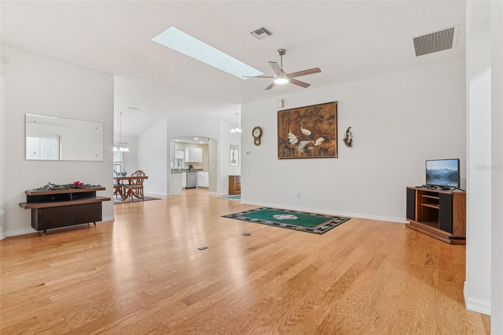 Image 8 of 57 For 1506 Canales Lane