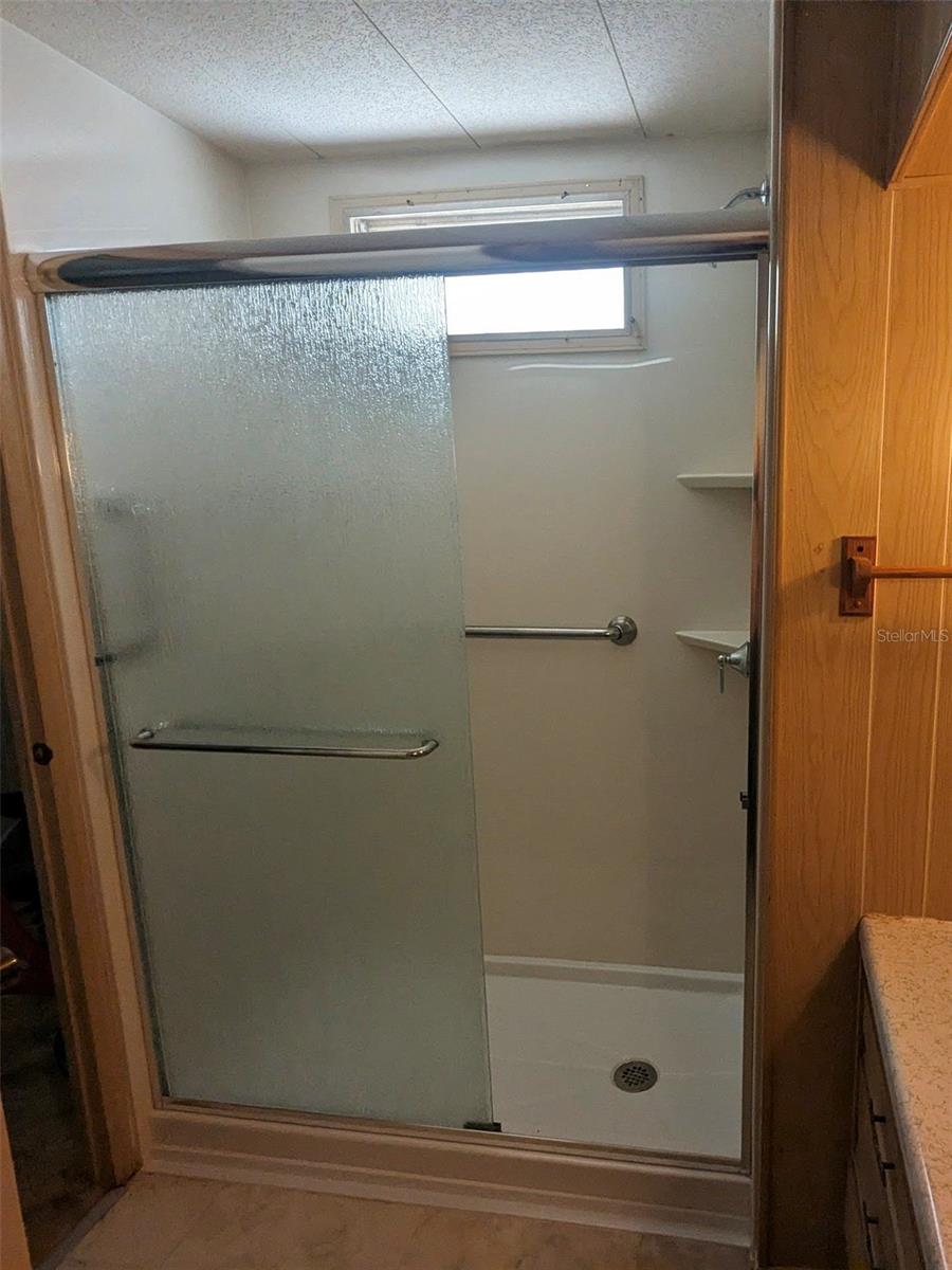 Image 22 of 29 For 162 Woodmere Drive A