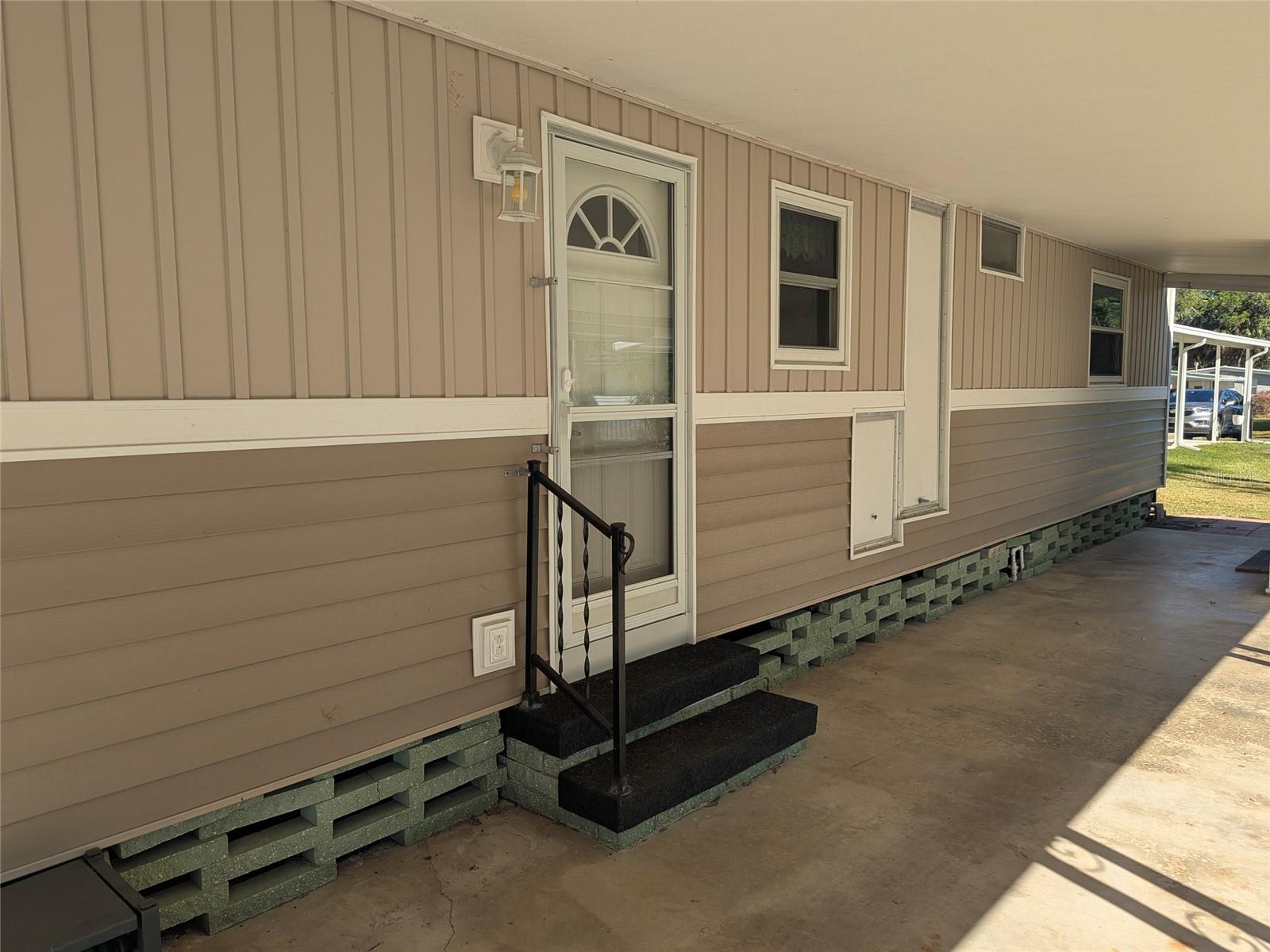 Image 5 of 29 For 162 Woodmere Drive A