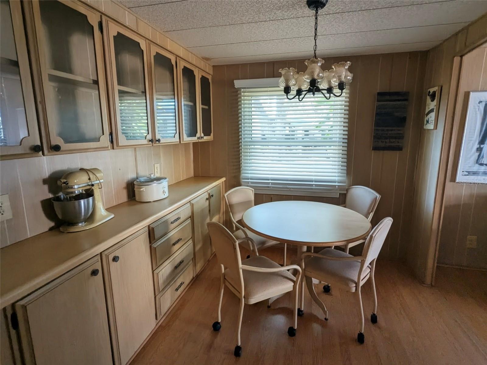 Image 8 of 29 For 162 Woodmere Drive A