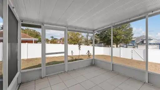 Image 21 of 26 For 3606 Minute Maid Ramp Rd 1