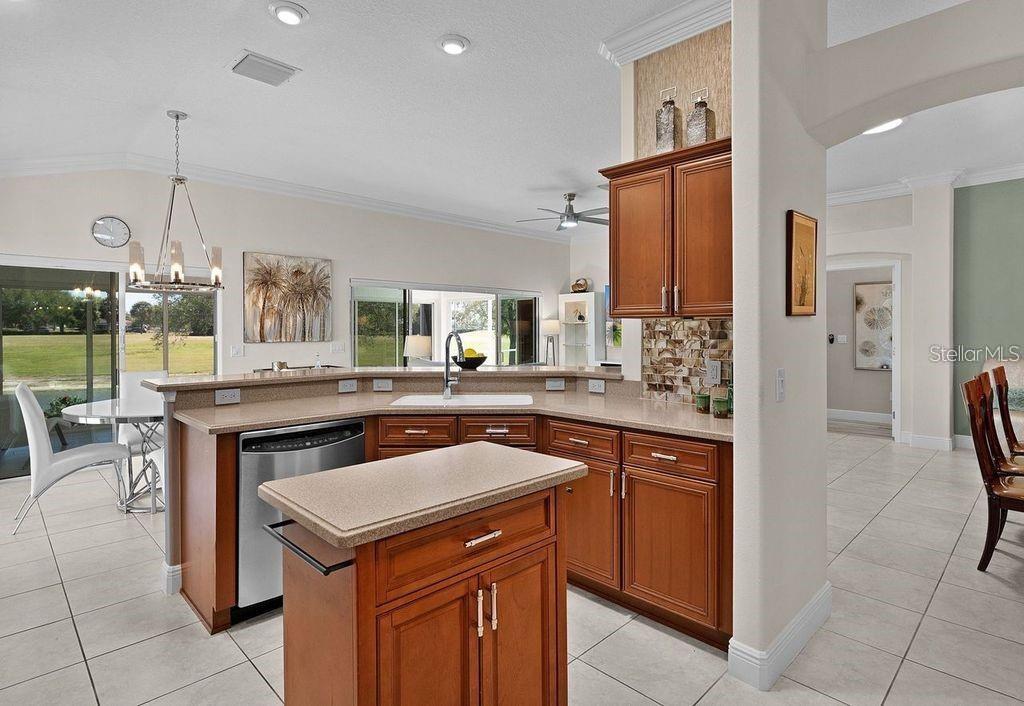 Image 17 of 69 For 749 Aberdeen Run