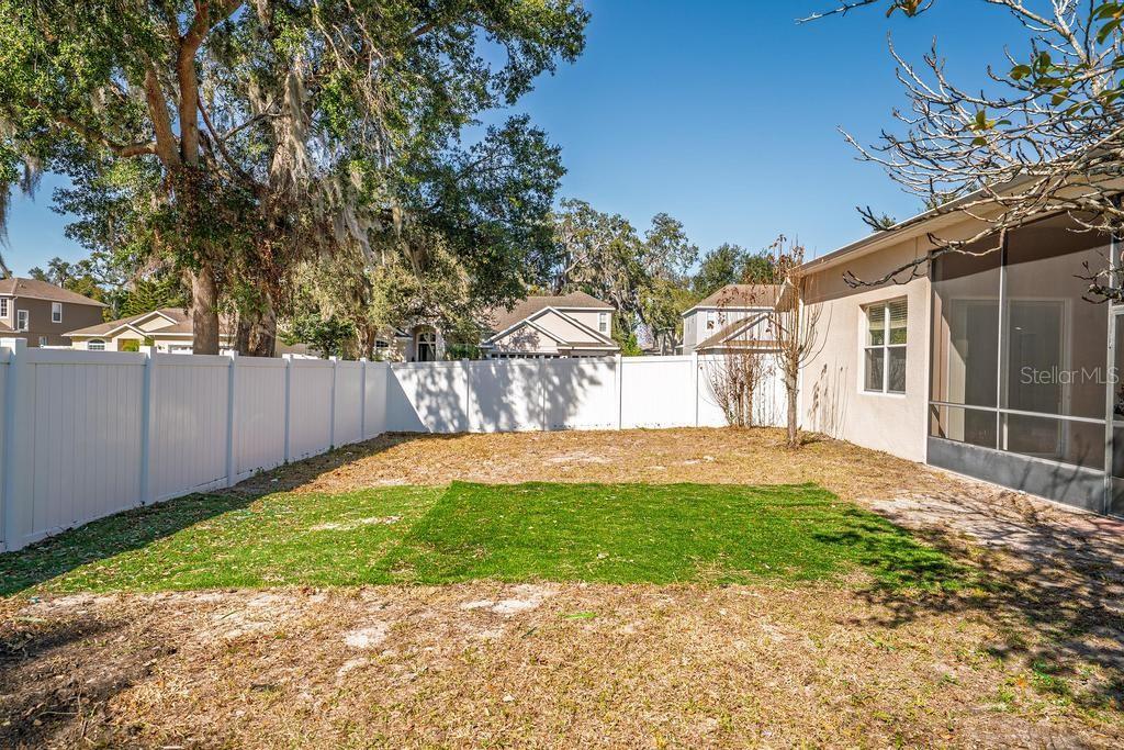 Image 67 of 70 For 201 Blue Water Edge Drive