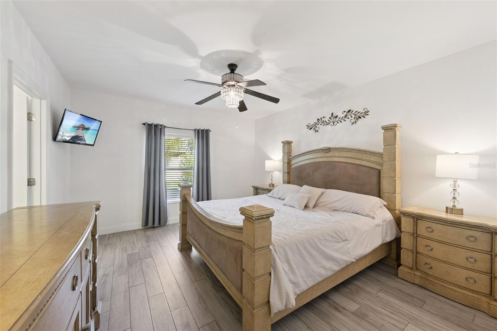 Image 14 of 67 For 2300 Polo Hill Road