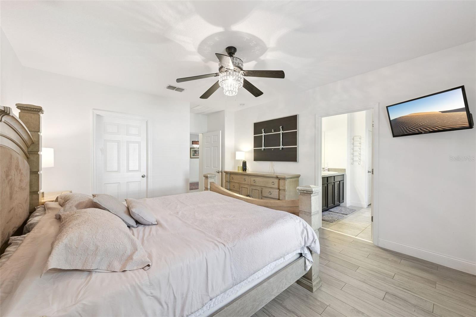 Image 15 of 67 For 2300 Polo Hill Road