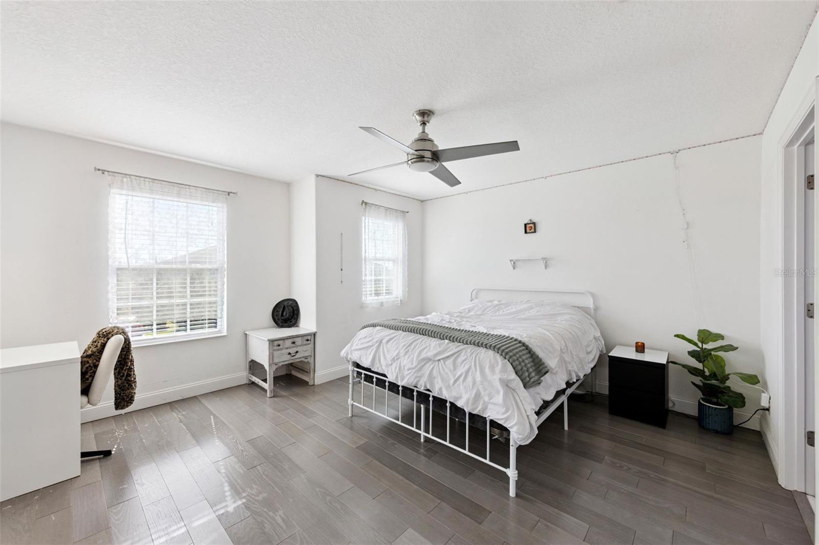 Image 20 of 67 For 2300 Polo Hill Road