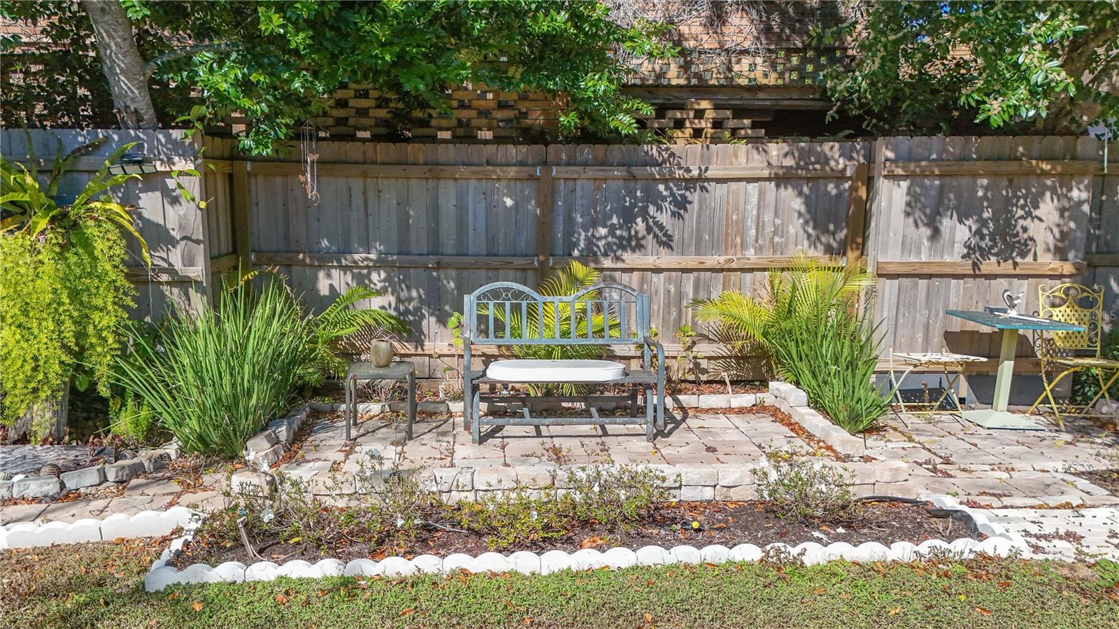 Image 32 of 37 For 1245 Pineapple Lane