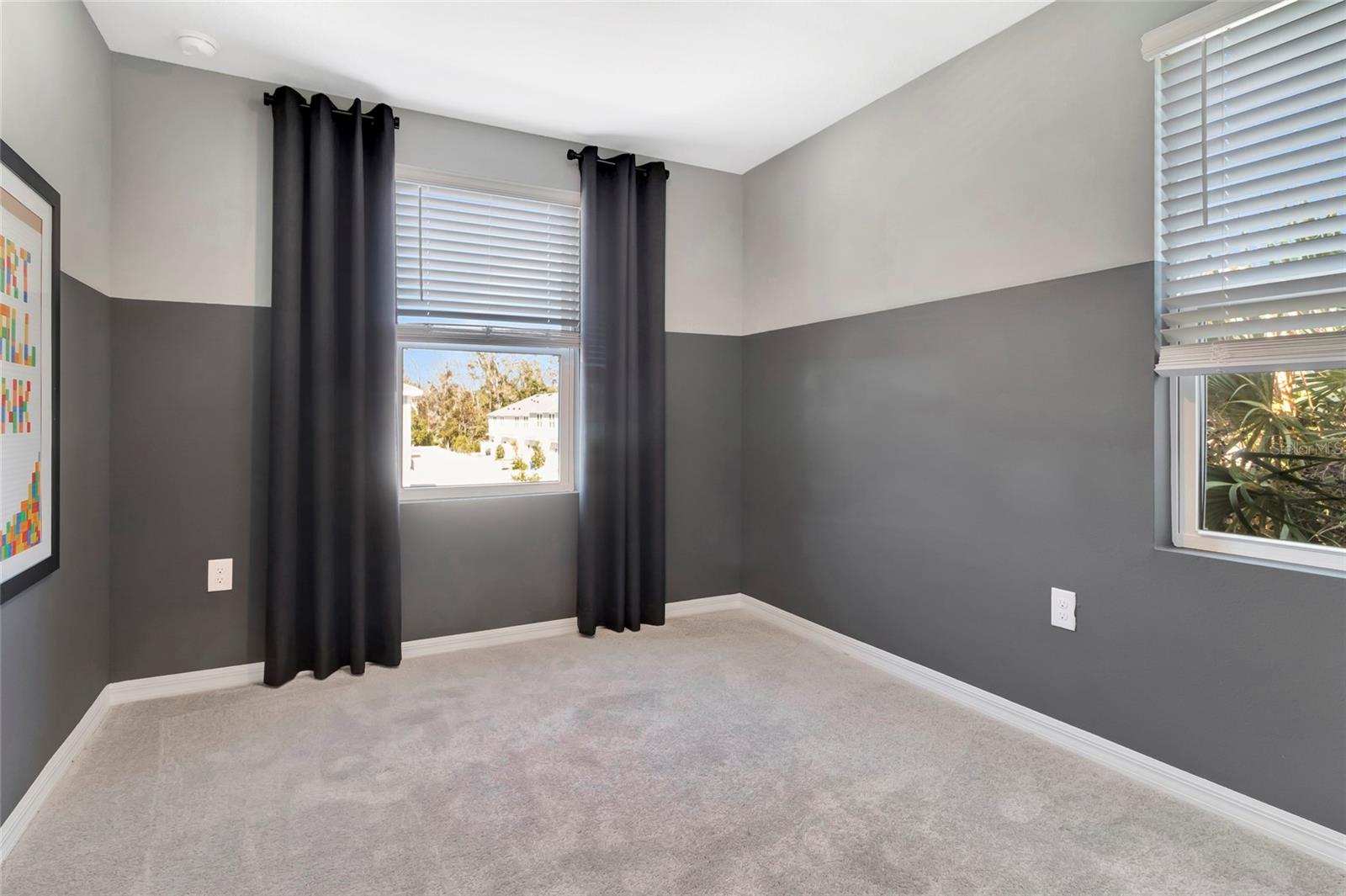 Image 27 of 41 For 2596 Penguin Boulevard