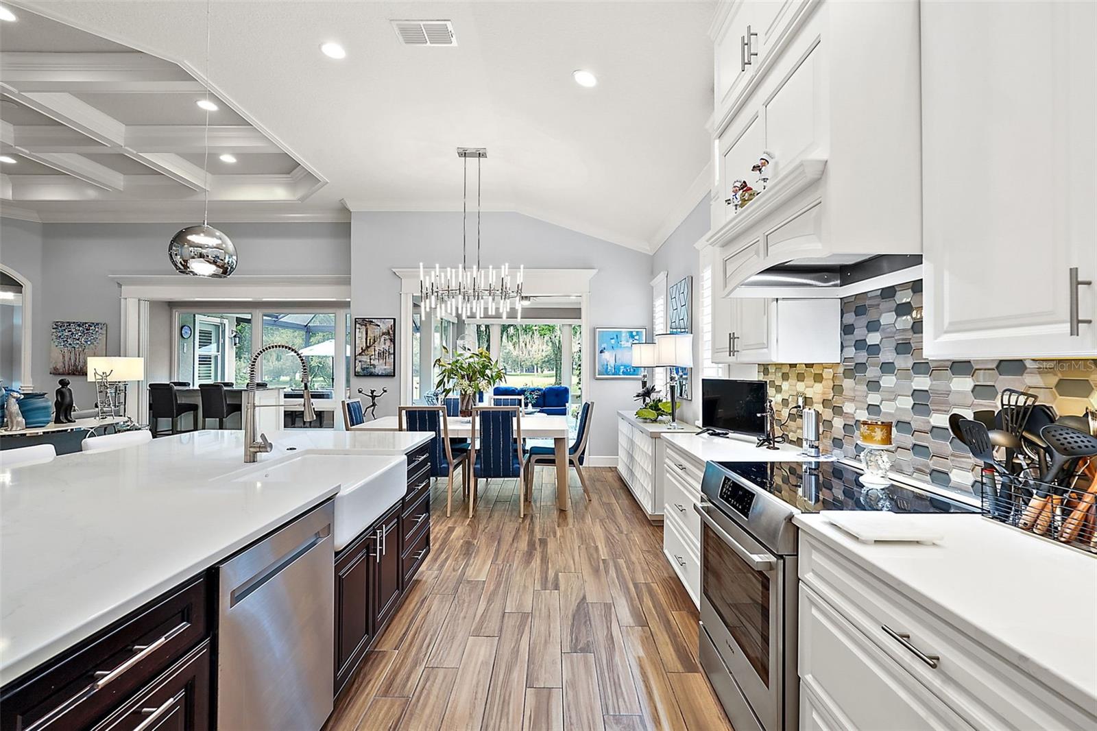 Image 12 of 47 For 5096 Greens Drive