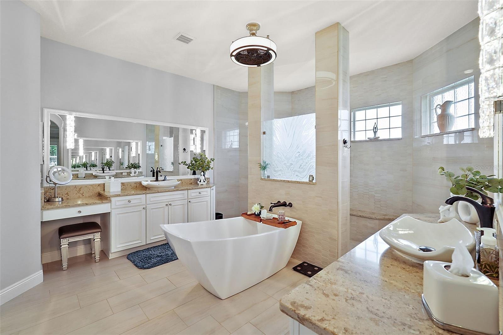 Image 22 of 47 For 5096 Greens Drive