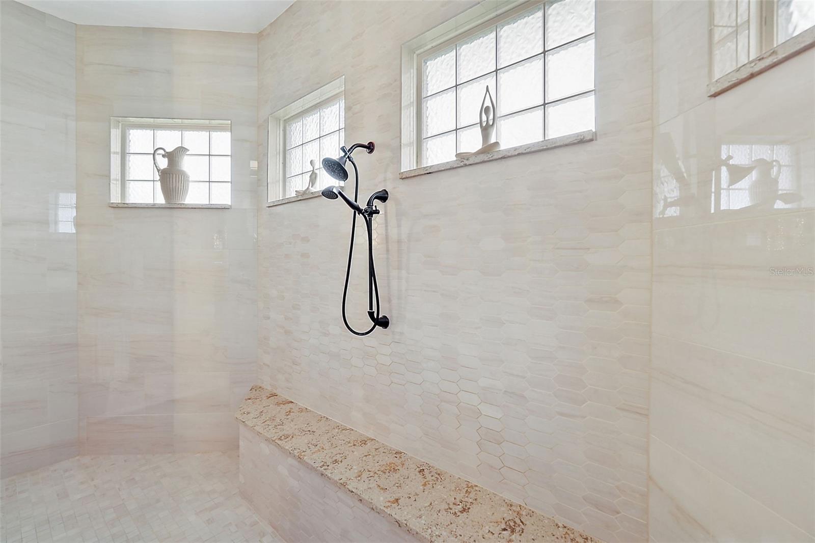 Image 23 of 47 For 5096 Greens Drive