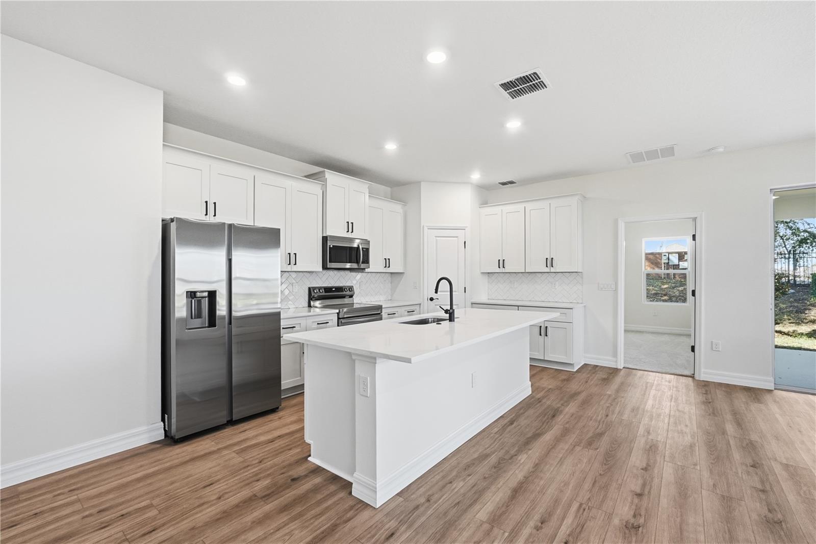 Image 10 of 32 For 1211 Stratton Avenue