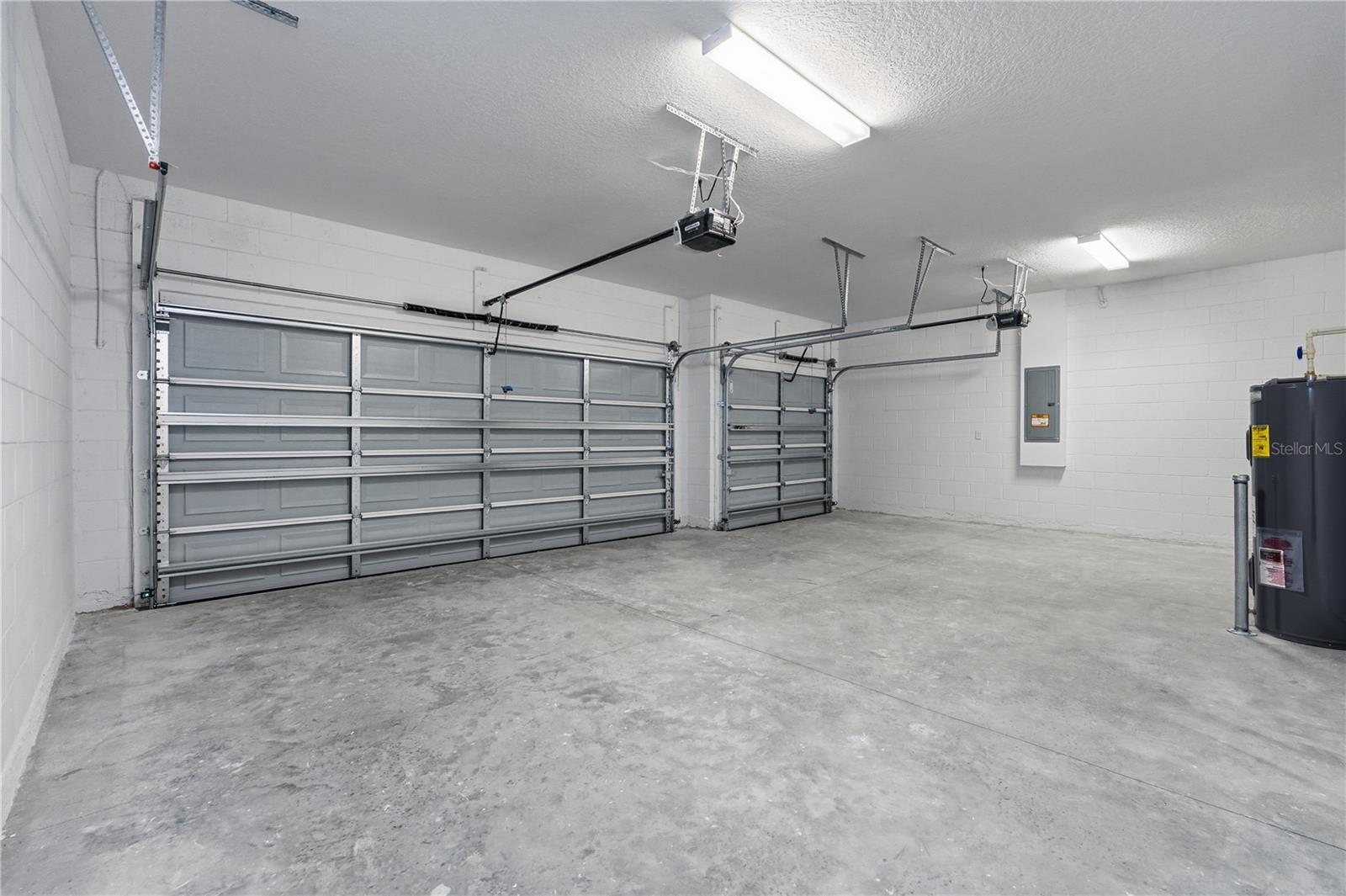 Image 27 of 32 For 1211 Stratton Avenue