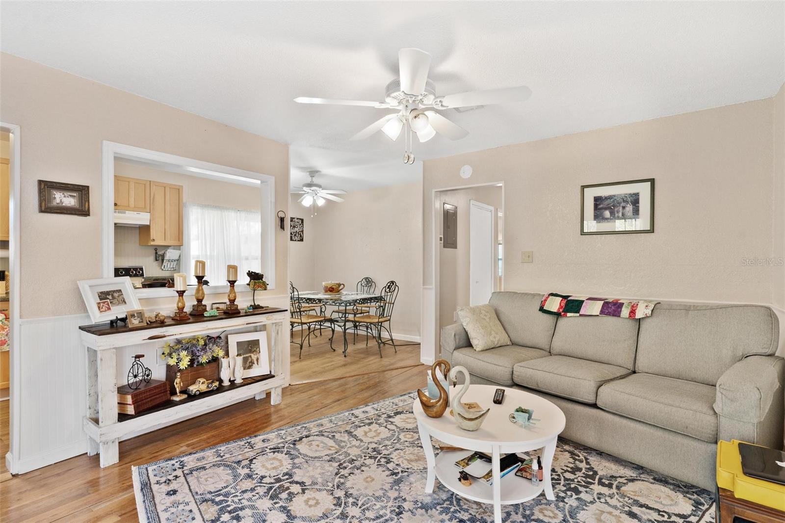 Image 10 of 46 For 32828 Lake Eustis Drive