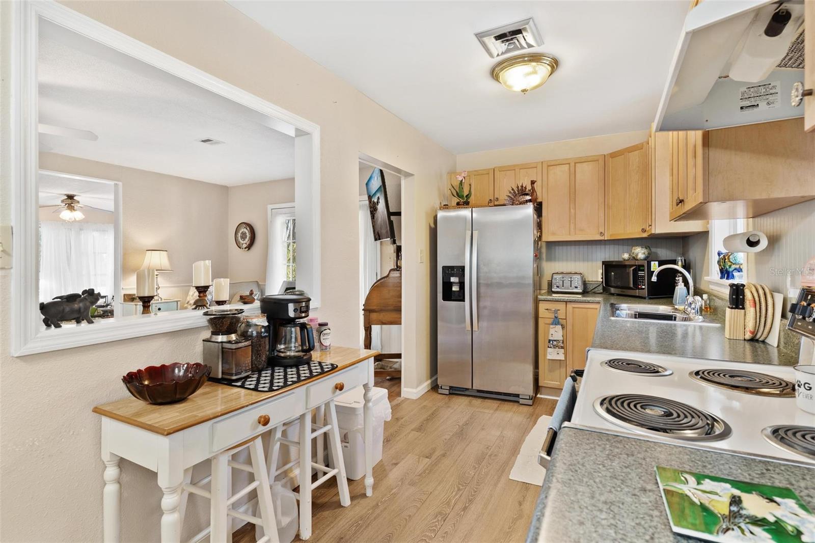 Image 15 of 46 For 32828 Lake Eustis Drive