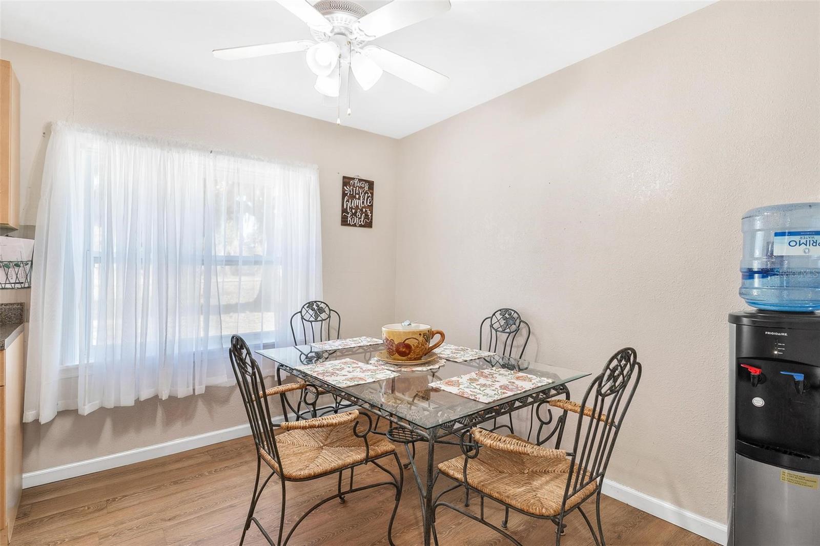 Image 20 of 46 For 32828 Lake Eustis Drive