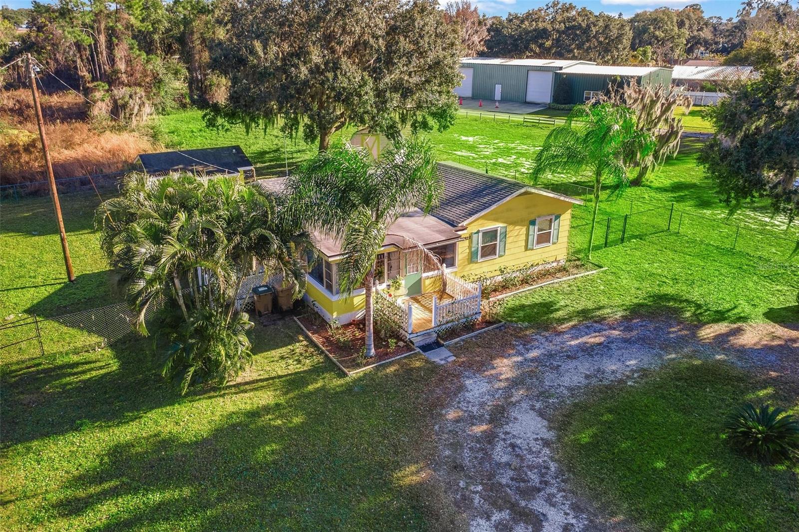 Image 4 of 46 For 32828 Lake Eustis Drive