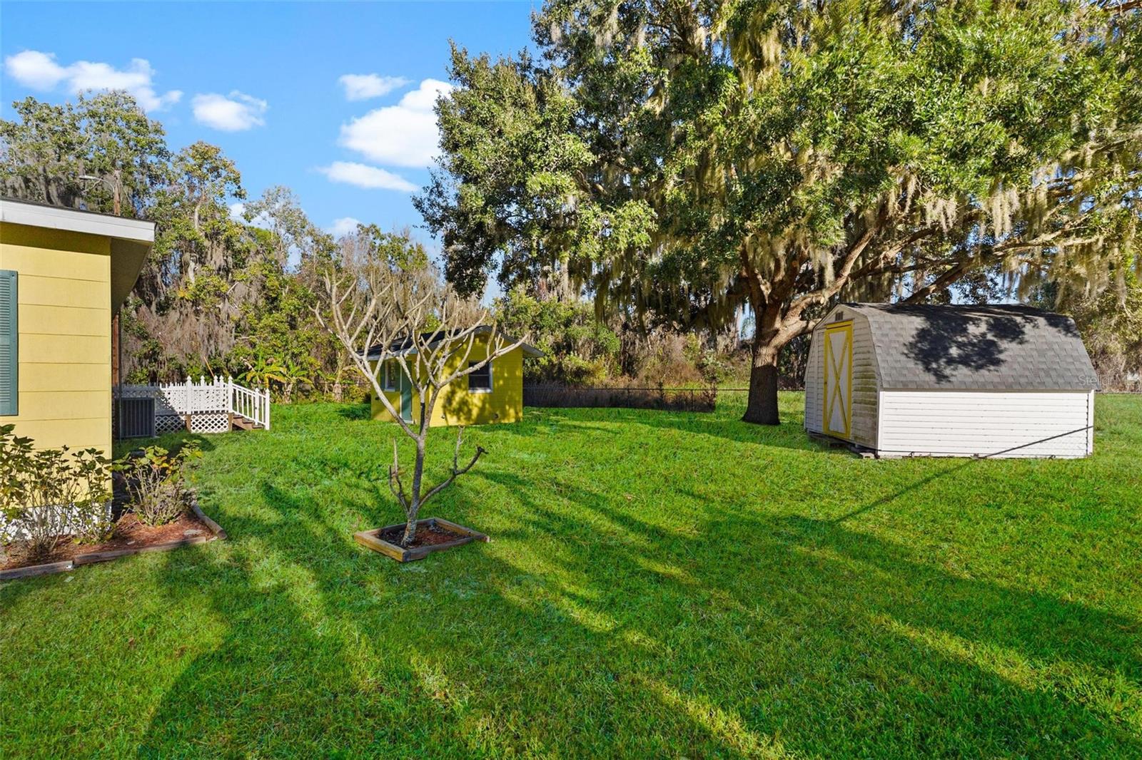 Image 42 of 46 For 32828 Lake Eustis Drive