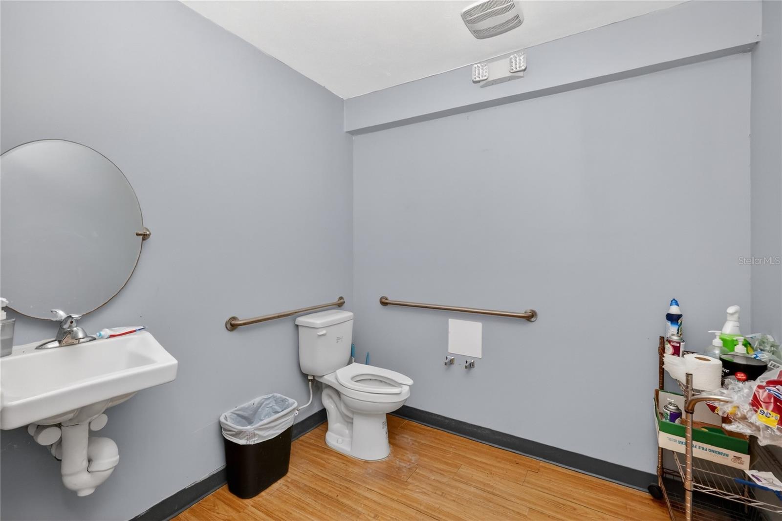 Image 16 of 17 For 3073 37th Place