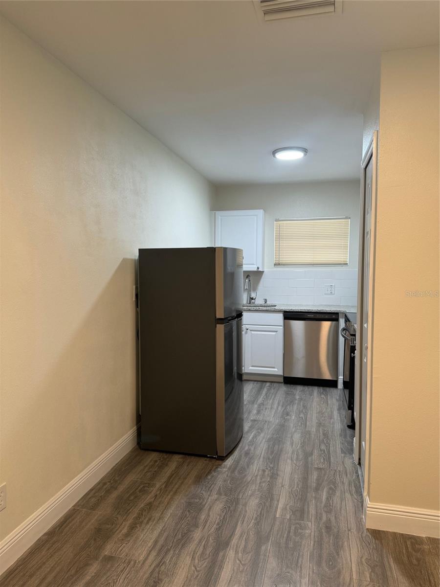 Image 4 of 9 For 34825 Cutoff Road B