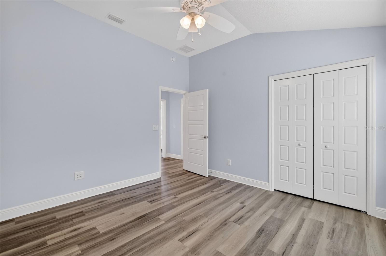 Image 32 of 45 For 4138 Burgess Drive