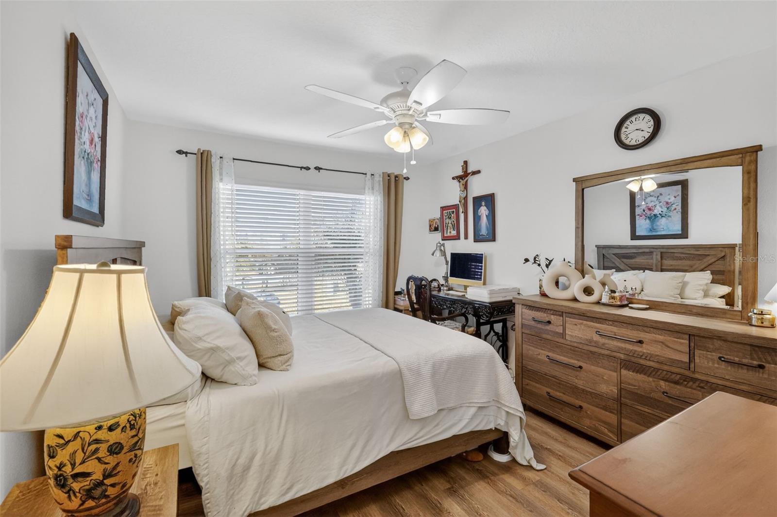 Image 22 of 43 For 4290 Collerette Court