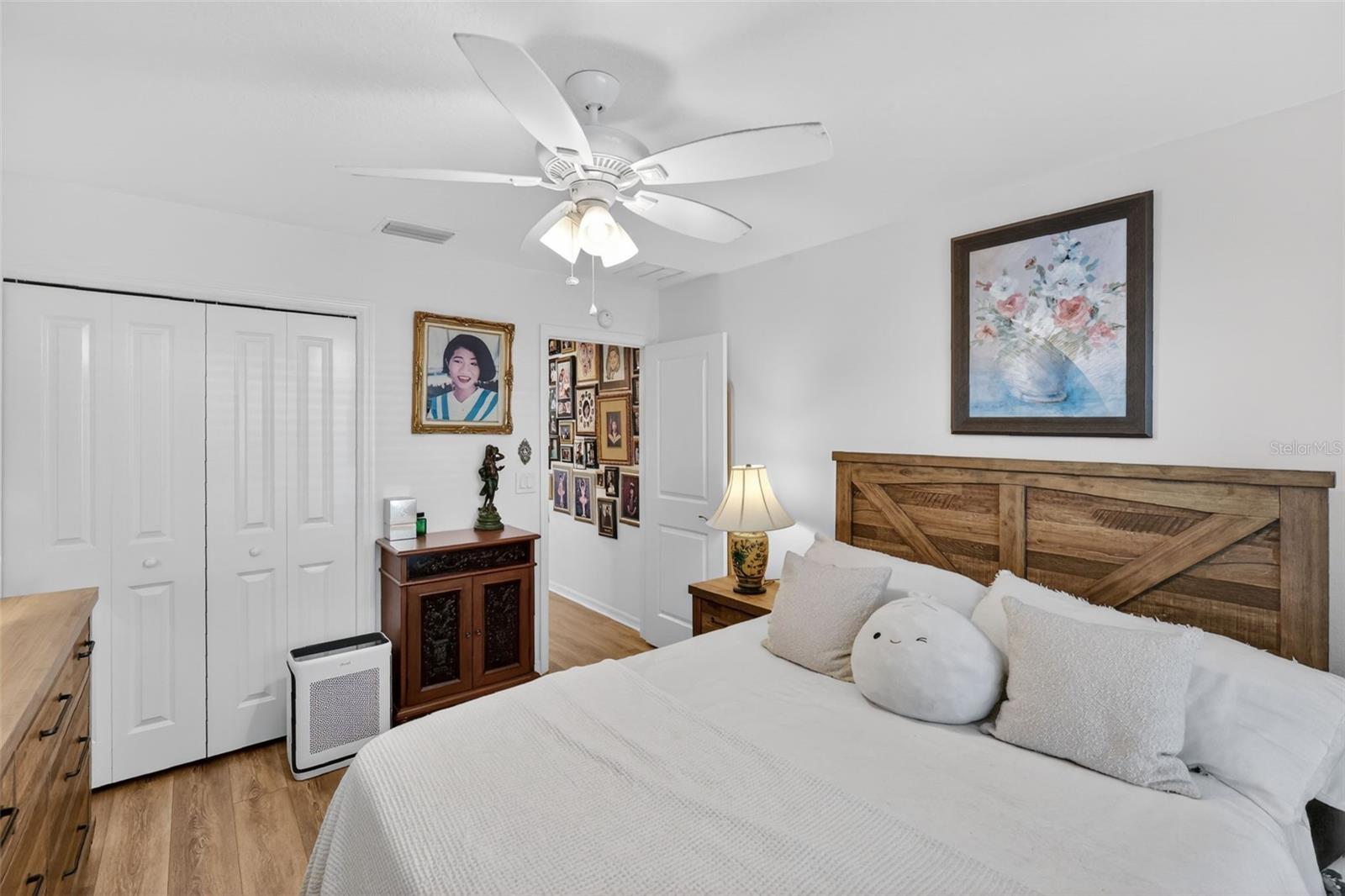 Image 23 of 43 For 4290 Collerette Court