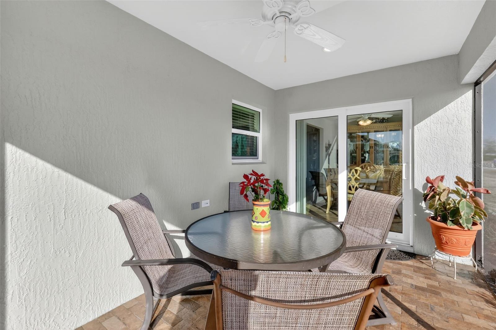 Image 29 of 43 For 4290 Collerette Court